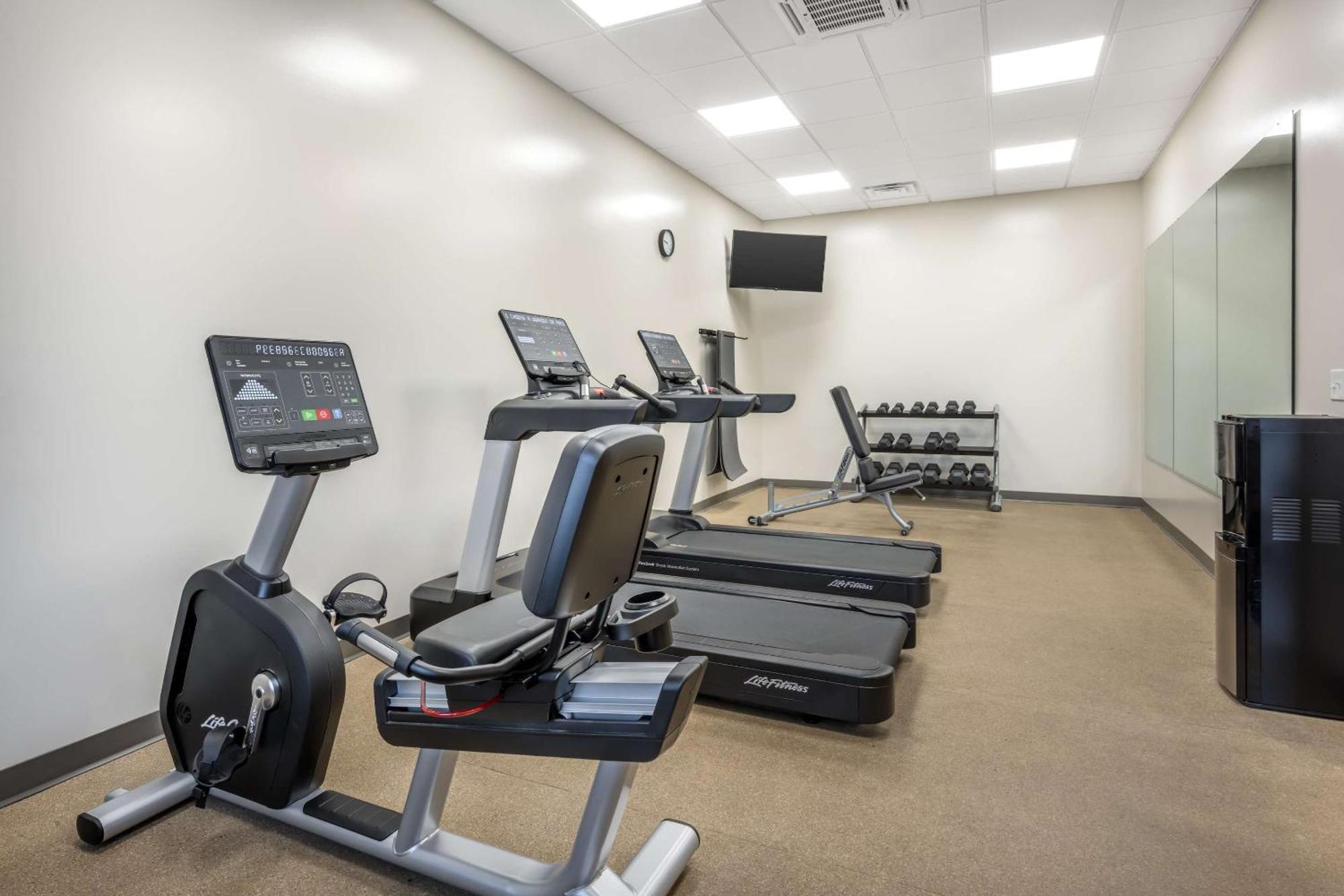 Radisson Hotel Pendleton Airport מראה חיצוני תמונה
