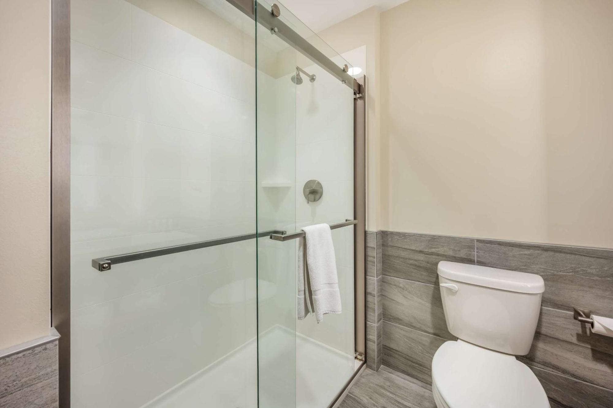 Radisson Hotel Pendleton Airport מראה חיצוני תמונה
