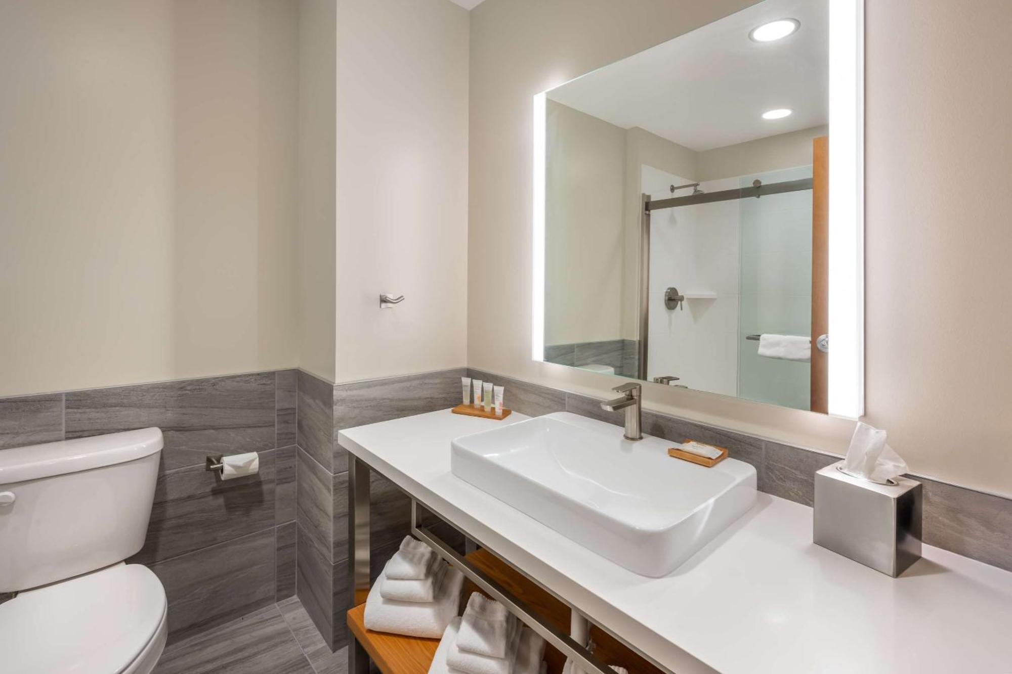 Radisson Hotel Pendleton Airport מראה חיצוני תמונה